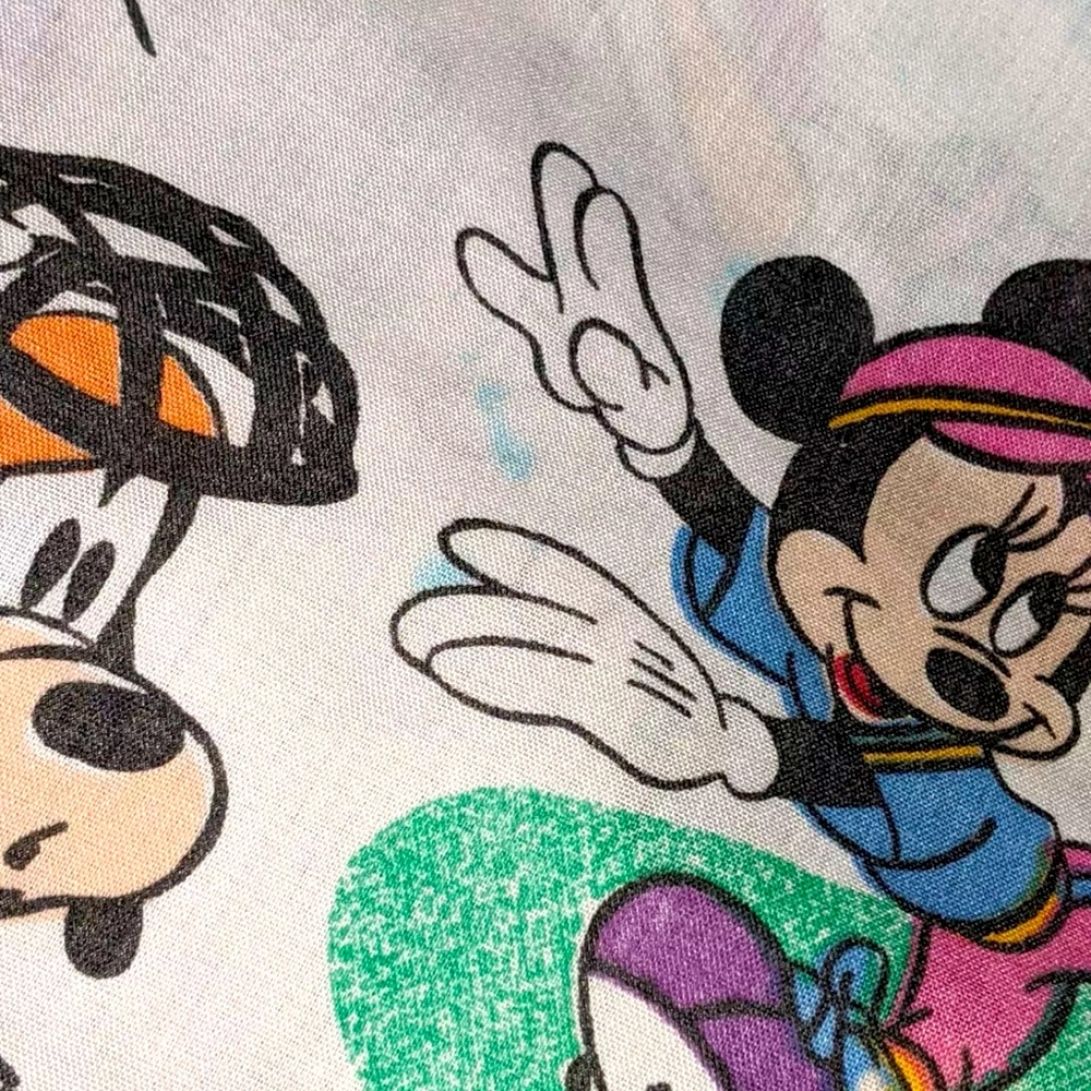 Vintage Disney Sports Mickey Twin Fitted Sheet – 90s Bedding – Rare Collectible - Picture 8 of 12